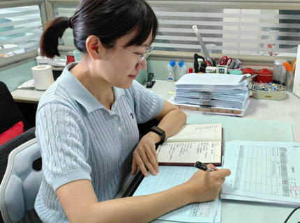 勤勉盡責勇擔當 恪盡職守寫青春